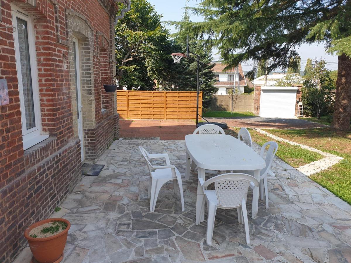 "L'Etape Normande" Gite 70M2 Terrasse Terrain Clos 500 M2 3 Voitures Villa Grand-Couronne Exterior photo